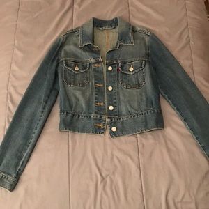 levi’s jean jacket